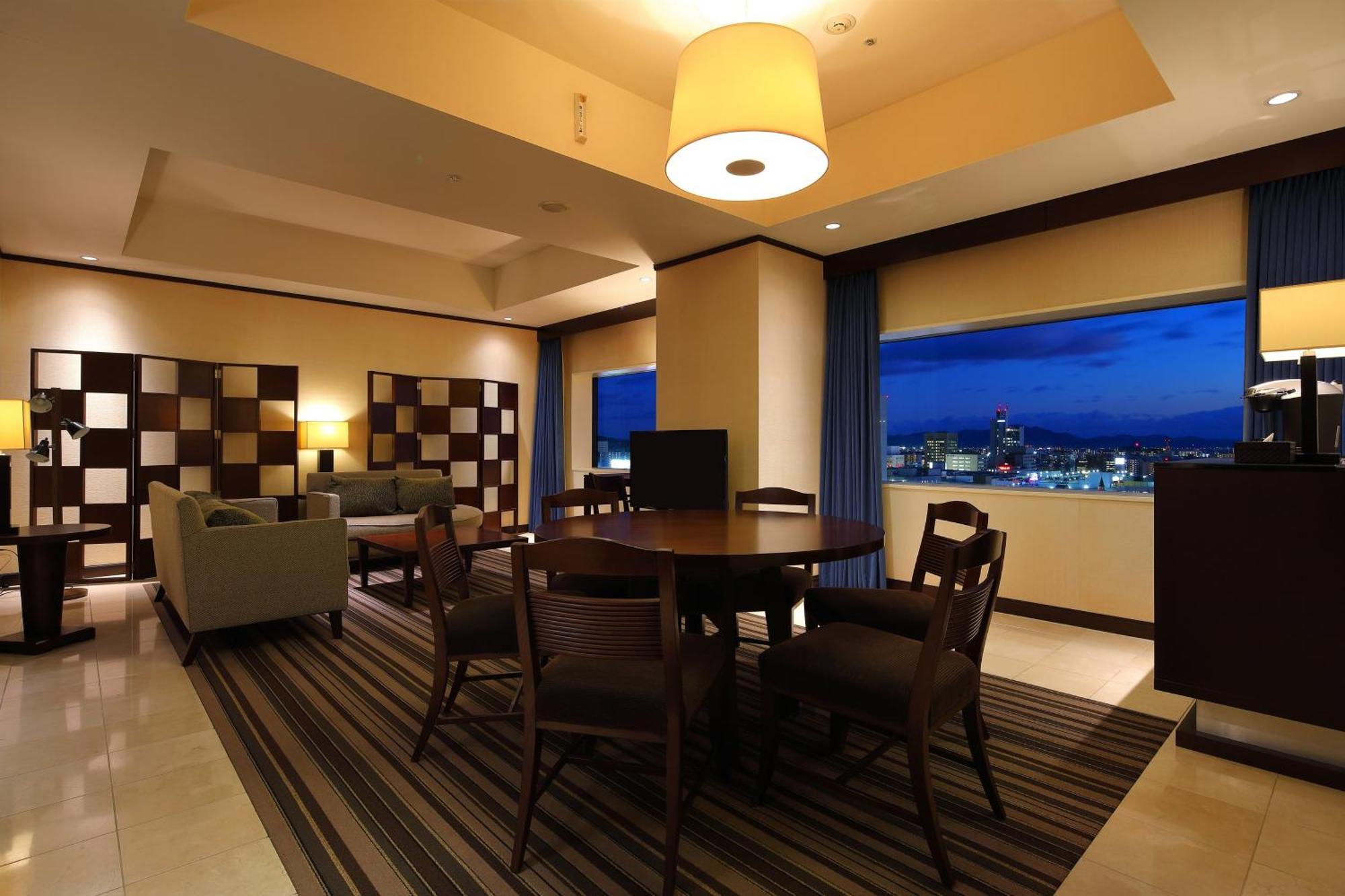 Ana Crowne Plaza Okayama By Ihg Hotell Eksteriør bilde
